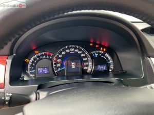 Xe Toyota Camry 2.0E 2013