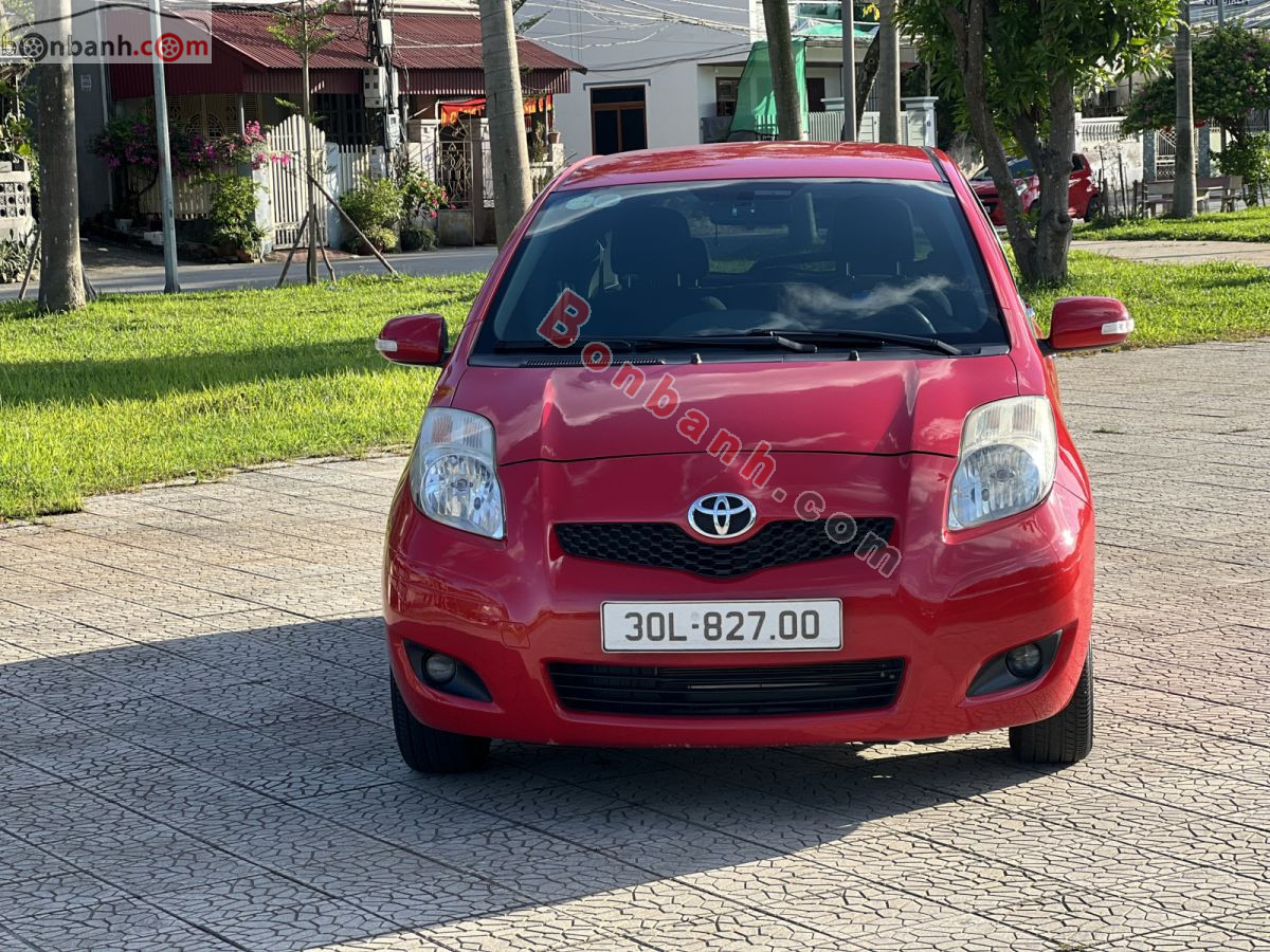 Toyota Yaris 1.5 AT 2012