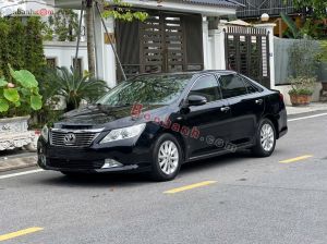 Xe Toyota Camry 2.0E 2013
