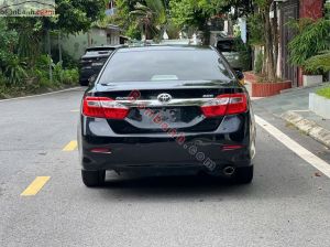 Xe Toyota Camry 2.0E 2013