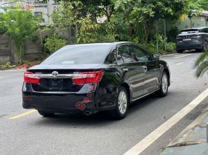 Xe Toyota Camry 2.0E 2013